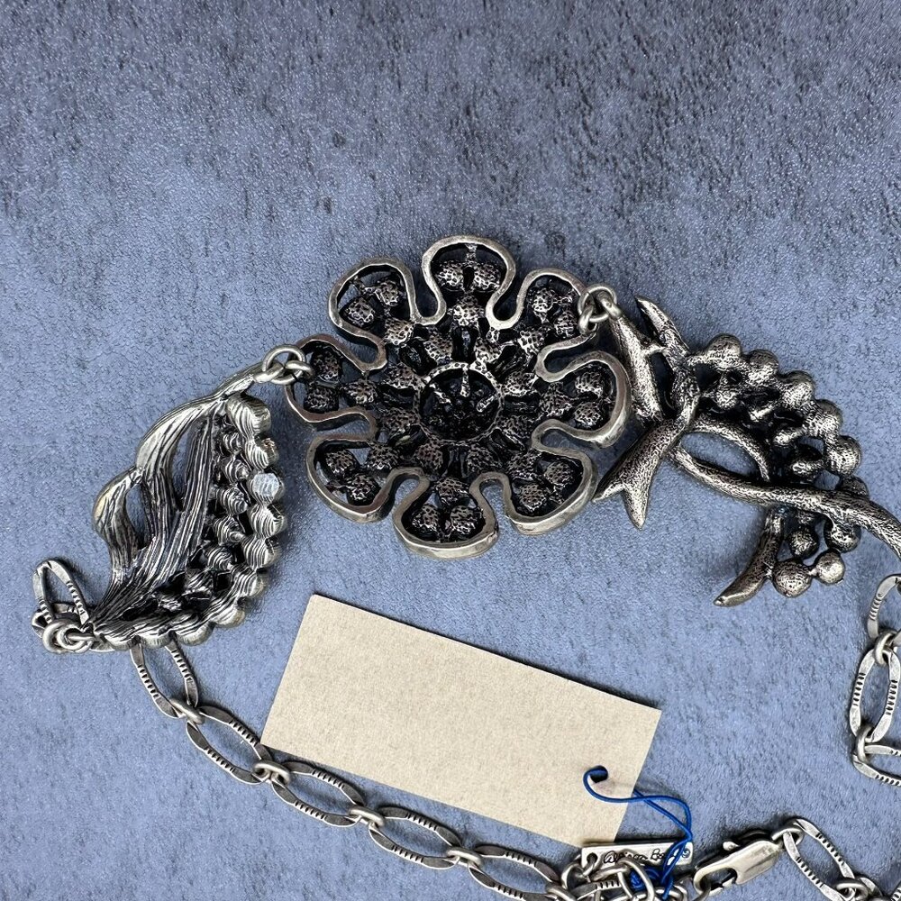 Allison‎ Reed Gold Tone Crystal Rhinestone Flower Leaf Ribbon Statement Necklace - Picture 10 of 12